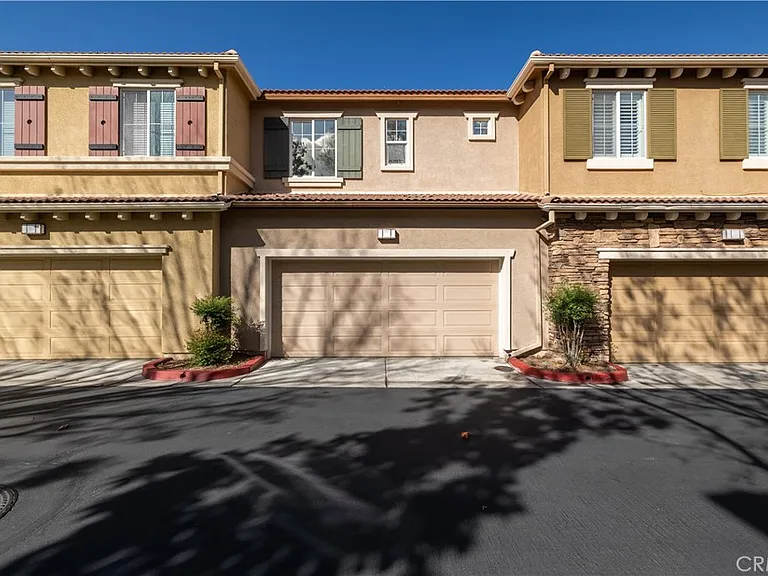 30505 Canyon Hills Dr — Photo 31