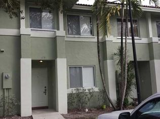 175 Hidden Court Rd, Hollywood, FL 33023