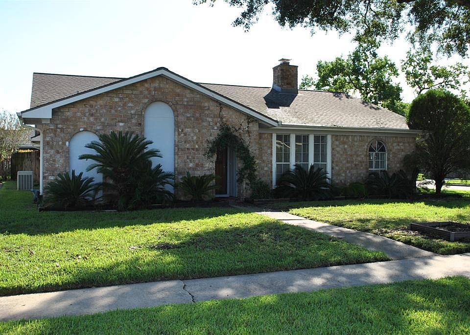 1st image of 819 Park Meadow Dr