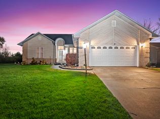 1409 W 76th Ave, Merrillville, IN 46410