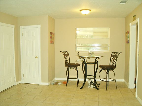 2nd image of 2634 Emily Ct