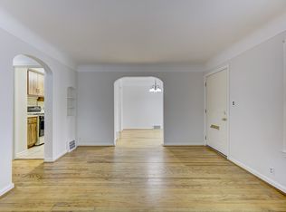 960 Columbia Rd, Berkley, MI 48072