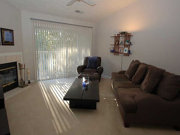 3rd image of 830 Carrington Pl APT 205