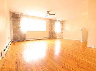 28 Schaefer St #2, Brooklyn, NY 11207