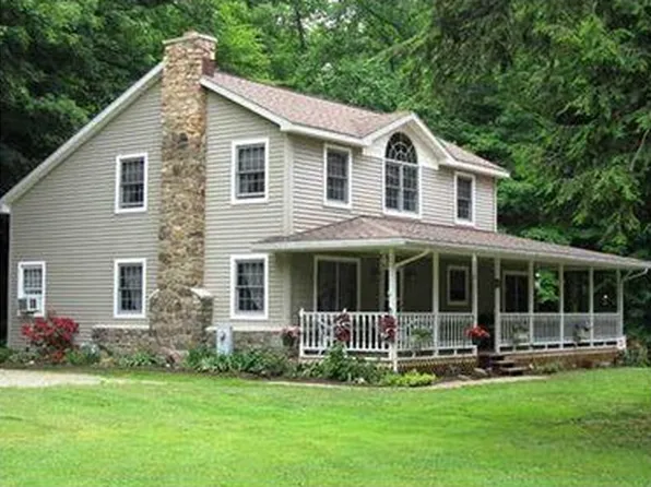 7305 Murphy Hurst Ave, Fairview, PA 16415