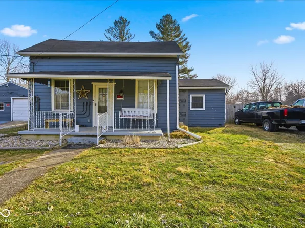 9144 S Geneva Main St, Flat Rock, IN 47234