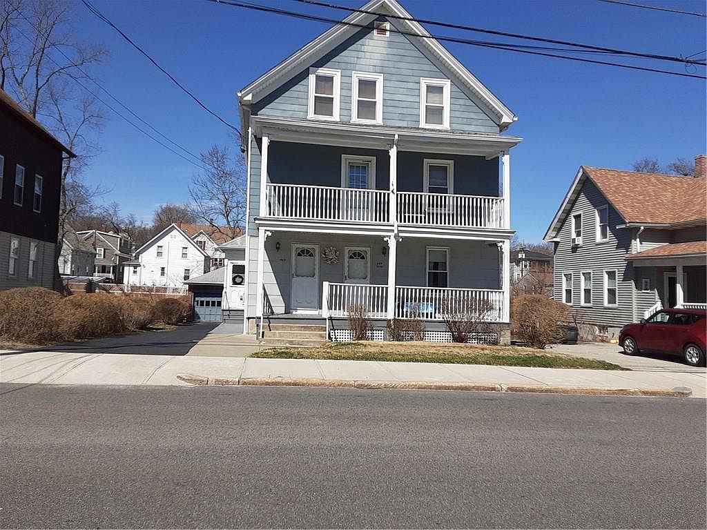 425 Winter St, Woonsocket, RI 02895 Zillow
