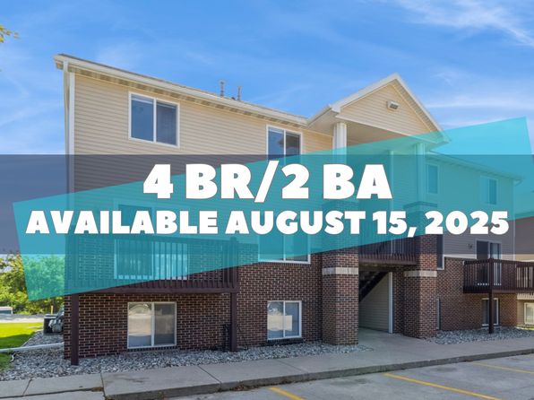 4536 Twain Cir, Ames, IA