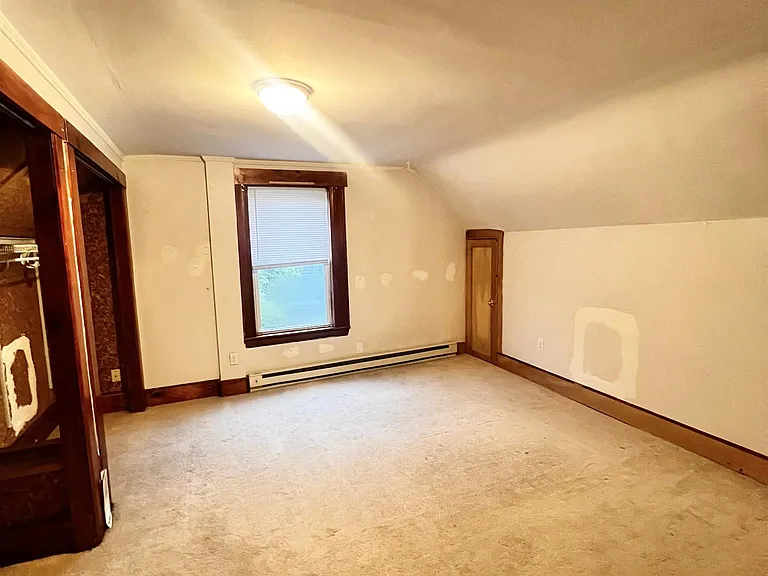 34 William St #1 — Photo 6
