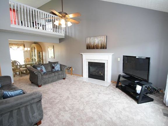 3rd image of 5639 Blandon Run