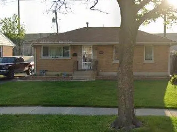 1428 Victoria Ave, Berkeley, IL 60163