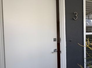 1260 E 2nd St #3, Long Beach, CA 90802