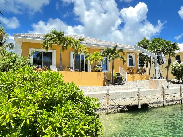 21012 6th Ave, Cudjoe Key, FL 33042