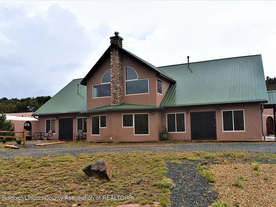 1st image of 209 Santiago Cir