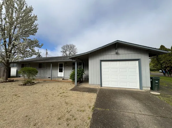 3940 Burlwood St, Eugene, OR 97404