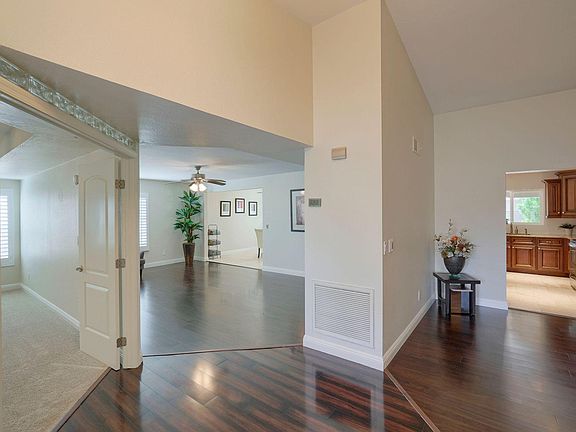 4th image of 14040 N 64th St