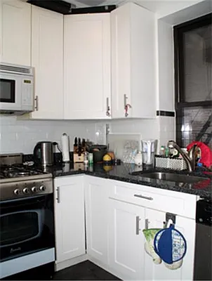 Rented by Buchbinder & Warren | media 3