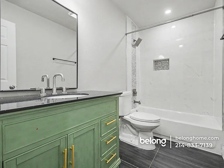 1222 S Peachtree Rd — Photo 17