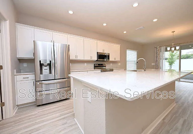 1731 Oceania Ave — Photo 7