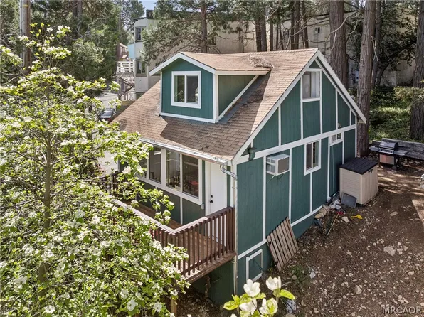 794 Woodland Rd, Crestline, CA 92325