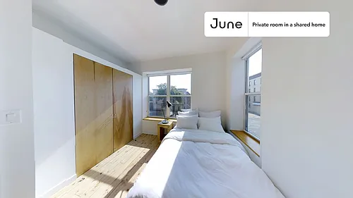 280 Lincoln Rd #D Photo 1