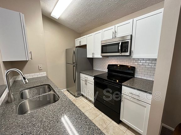 5th image of 4230 Village Parkway East Cir #5