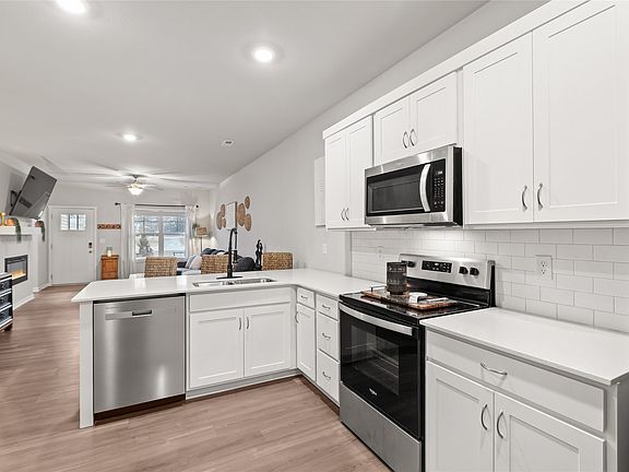 3rd image of 3079 NW Irvinedale Dr