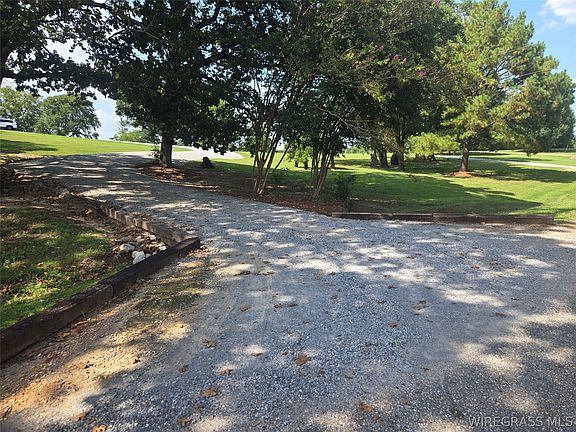5th image of 49 Ridgeland Trl