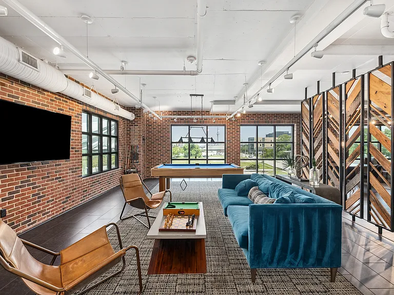 Meeting Street Lofts — Photo 16
