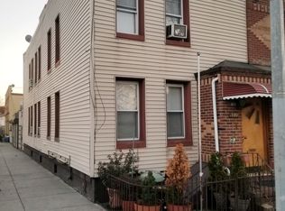 6030 54th Pl, Maspeth, NY 11378