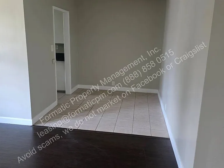 1210 Bennett Ave — Photo 4