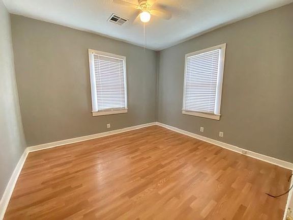 5th image of 2110 E Beauregard St