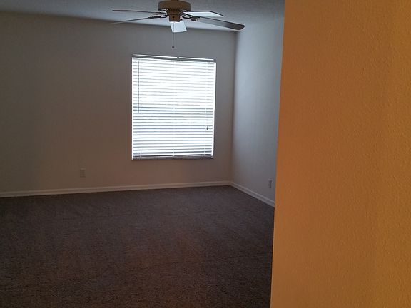 5th image of 2821 SE Eagle Dr