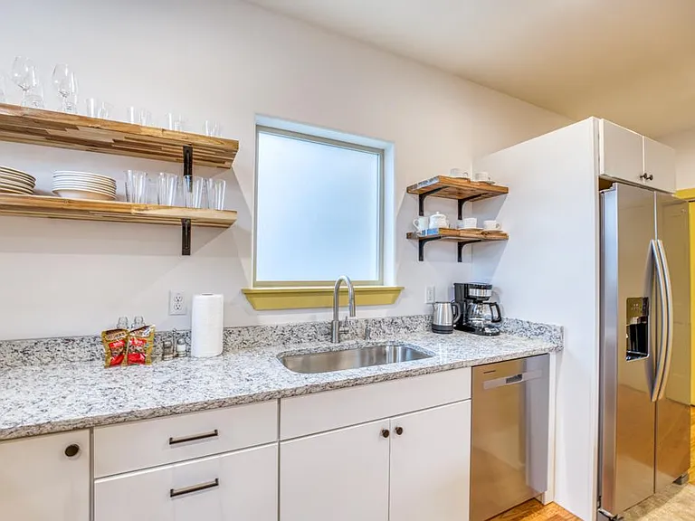 7 Sylvanella Ln — Photo 52