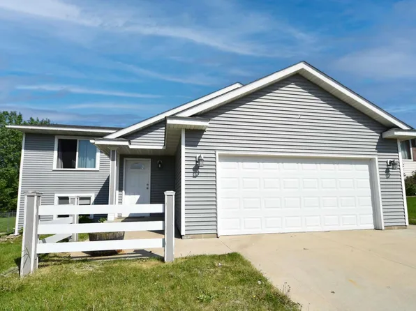 850 19th St, Zumbrota, MN 55992