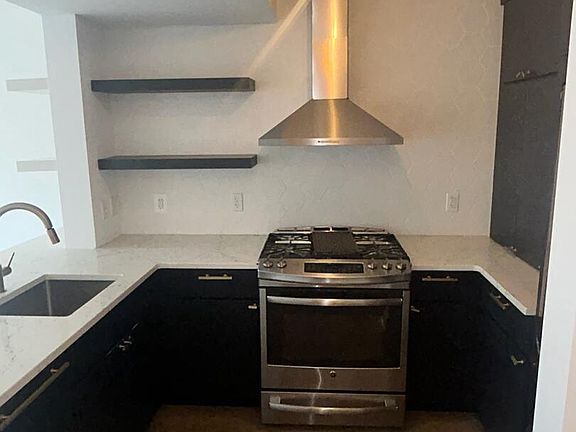 2nd image of 800 4th St SW APT S413
