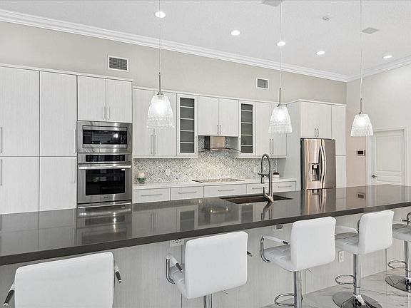 4th image of 9523 NW 67th Place