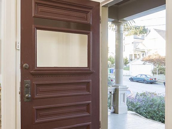 4th image of 1314 Kellam Ave