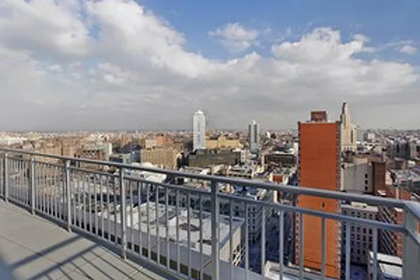 Rented by Corcoran | media 18