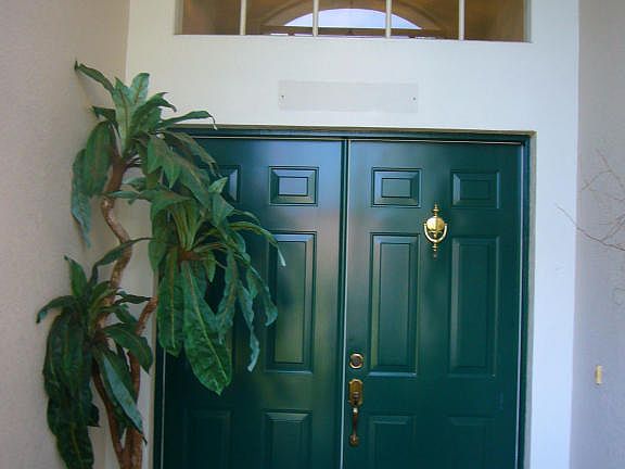 4th image of 999 Wimbledon Dr