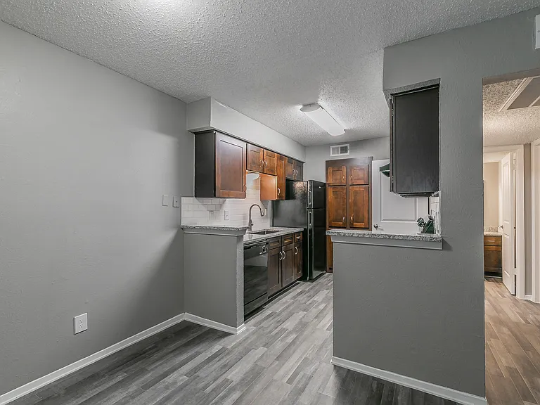 Station 121 at Town Center Apartments — Photo 112