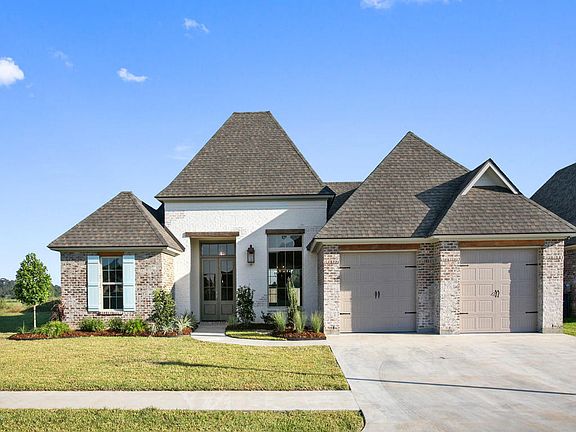 2nd image of 205 Coco Palm Ct