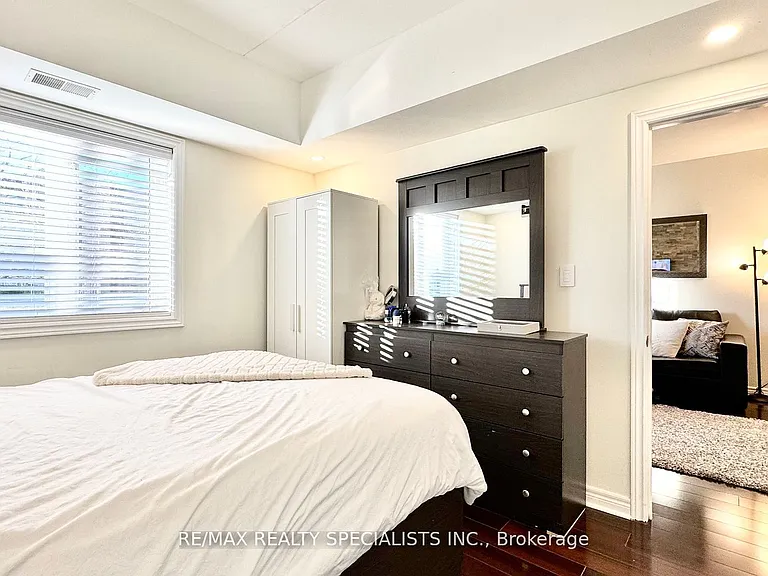 4016 Kilmer Dr #112 — Photo 40