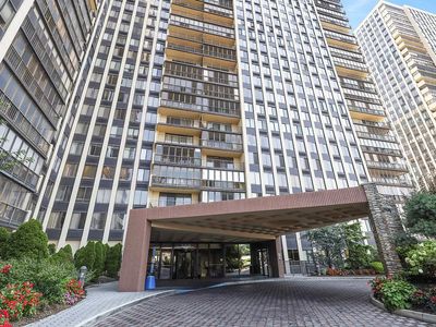 300 Winston Dr APT 923, Cliffside Park, NJ, 07010