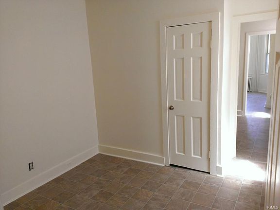 4th image of 139 Beech St APT 2L