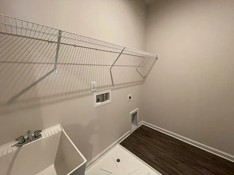 1004 Channing Park Cir — Photo 16
