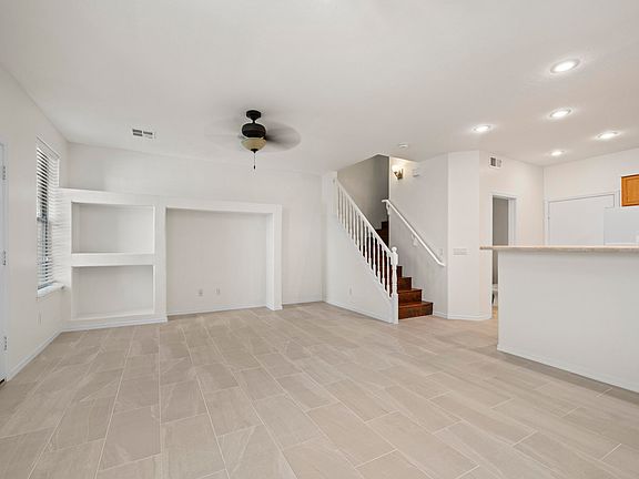 3rd image of 6710 E UNIVERSITY Drive #124