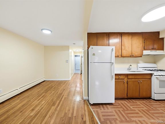 5th image of 1012 E 233rd Street