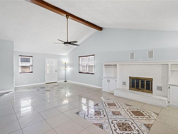 4th image of 7321 Sloan Ave