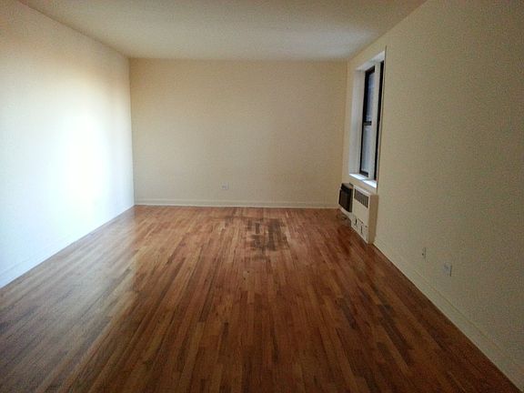 5th image of 7210 37th Ave APT 303